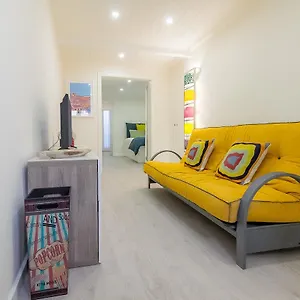  Apartamento Bica Lovely Tram